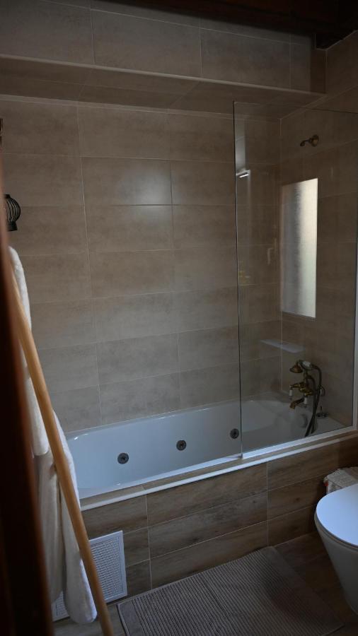 Casa Rural Antigua Botica Torremocha de Jarama Eksteriør billede
